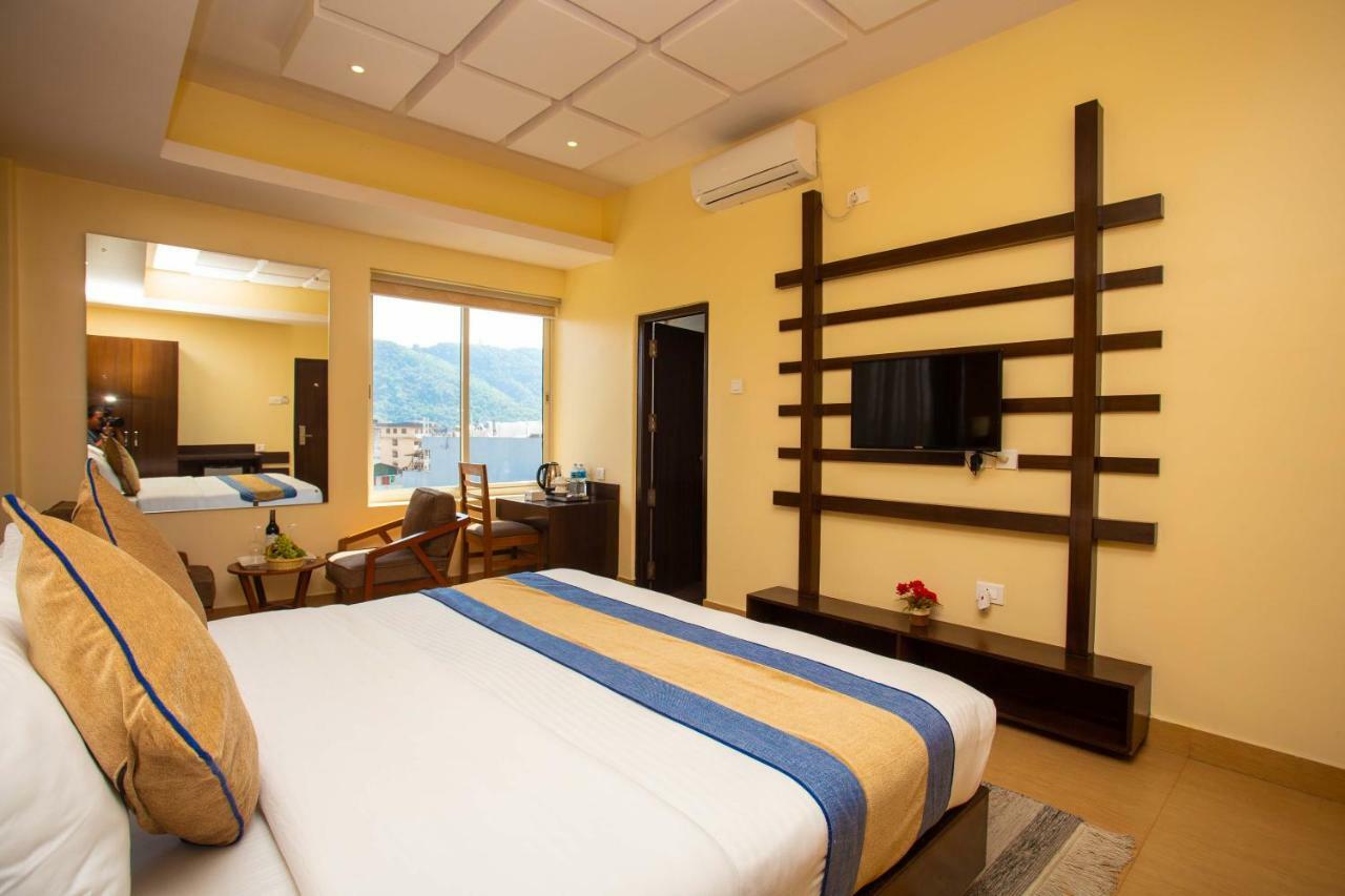 Hotel Lake Paradise Похара Екстериор снимка